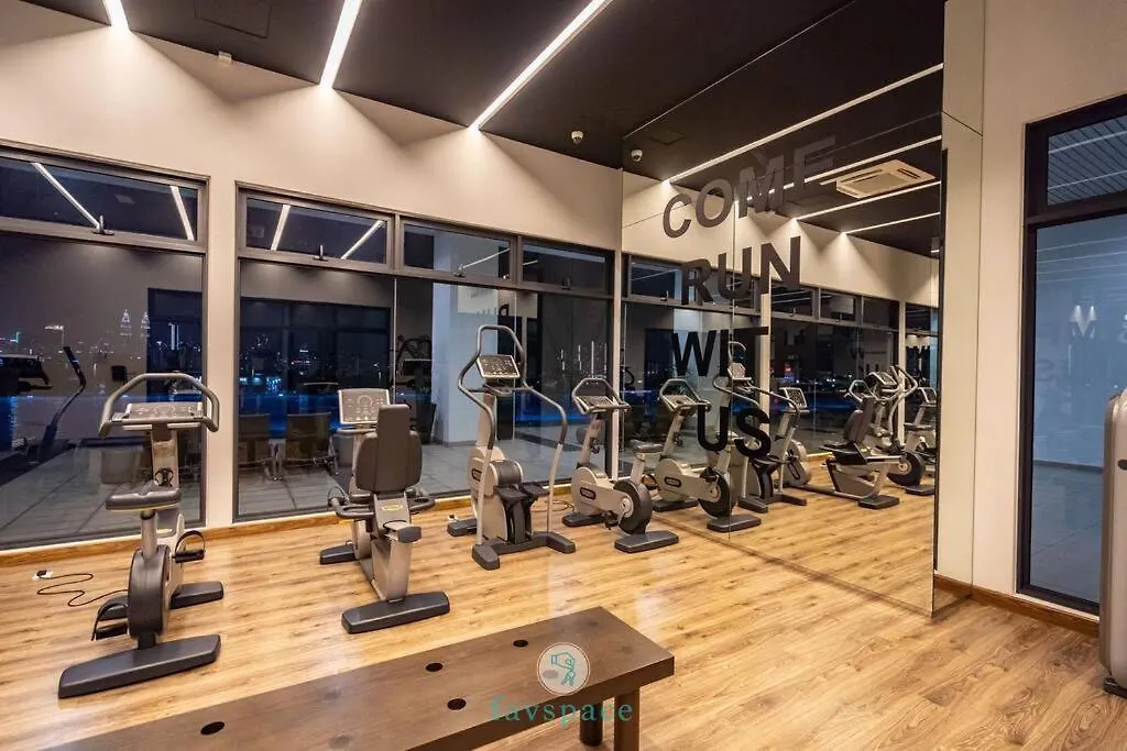Apartmán Lovely 4-Bedroom Condo With Pool For 6 Pax - Cheras Kuala Lumpur