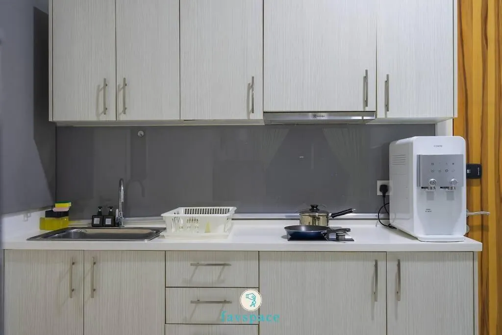 Lovely 4-Bedroom Condo With Pool For 6 Pax - Cheras Kuala Lumpur Apartmán