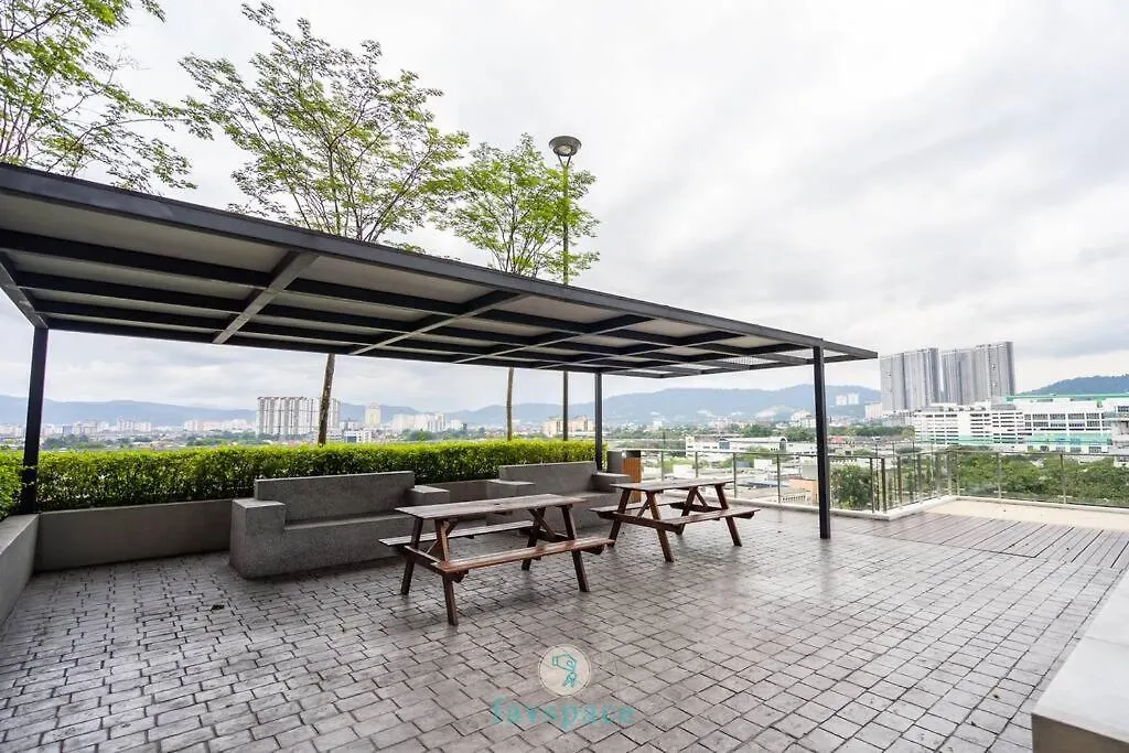 Lovely 4-Bedroom Condo With Pool For 6 Pax - Cheras Kuala Lumpur Malaysia